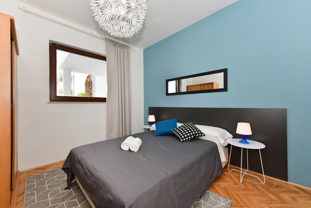 Mediterraneo Garden Apartments Petrcane Exterior foto
